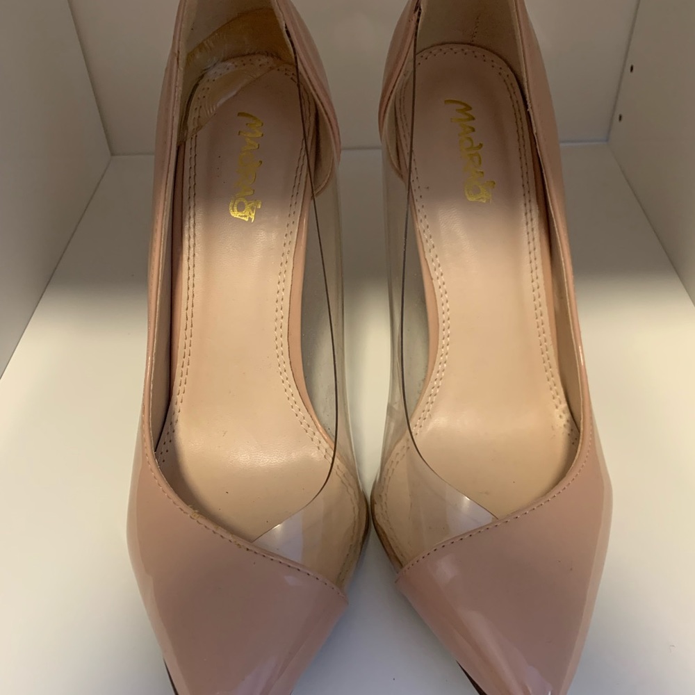 beige heels
